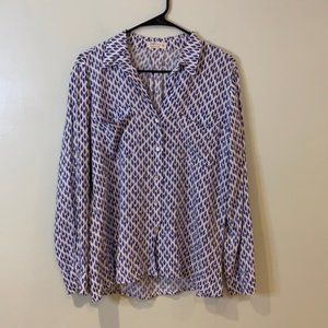 Just Living Blue & White Pattern Casual Button Up